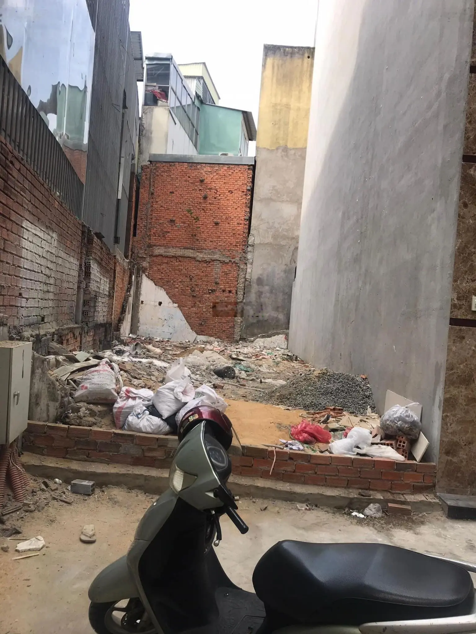 Cần Bán gấp lô đất lẻ 153/ Nguyễn Thượng Hiền P6 Bình Thạnh, 68m2, Full thổ cư, sổ riêng, Giá 1tỷ7