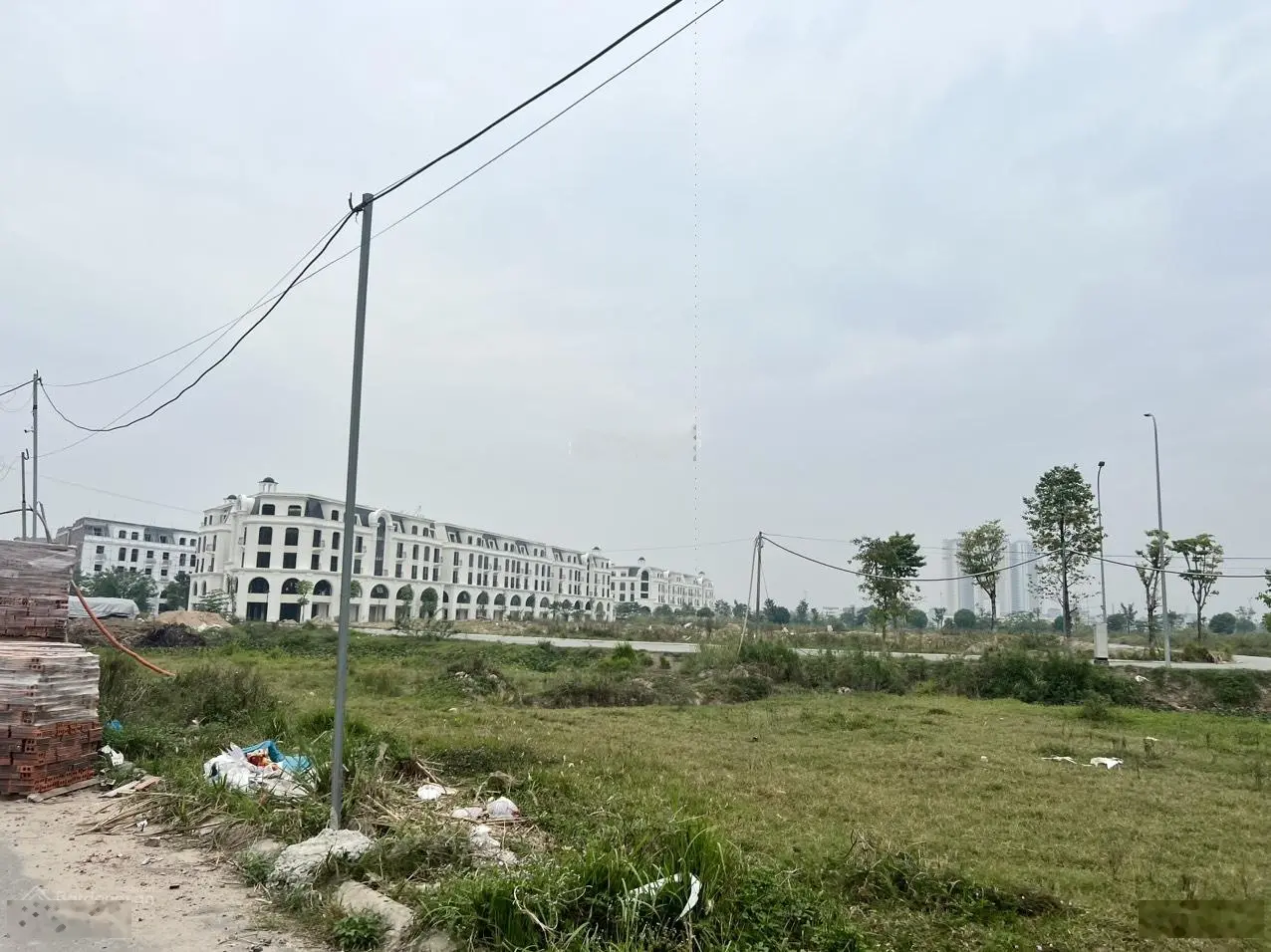 Cần bán đất mặt đường Văn Minh xã Di Trạch kinh doanh bất chấp ngay đường khu đô thị Hinode