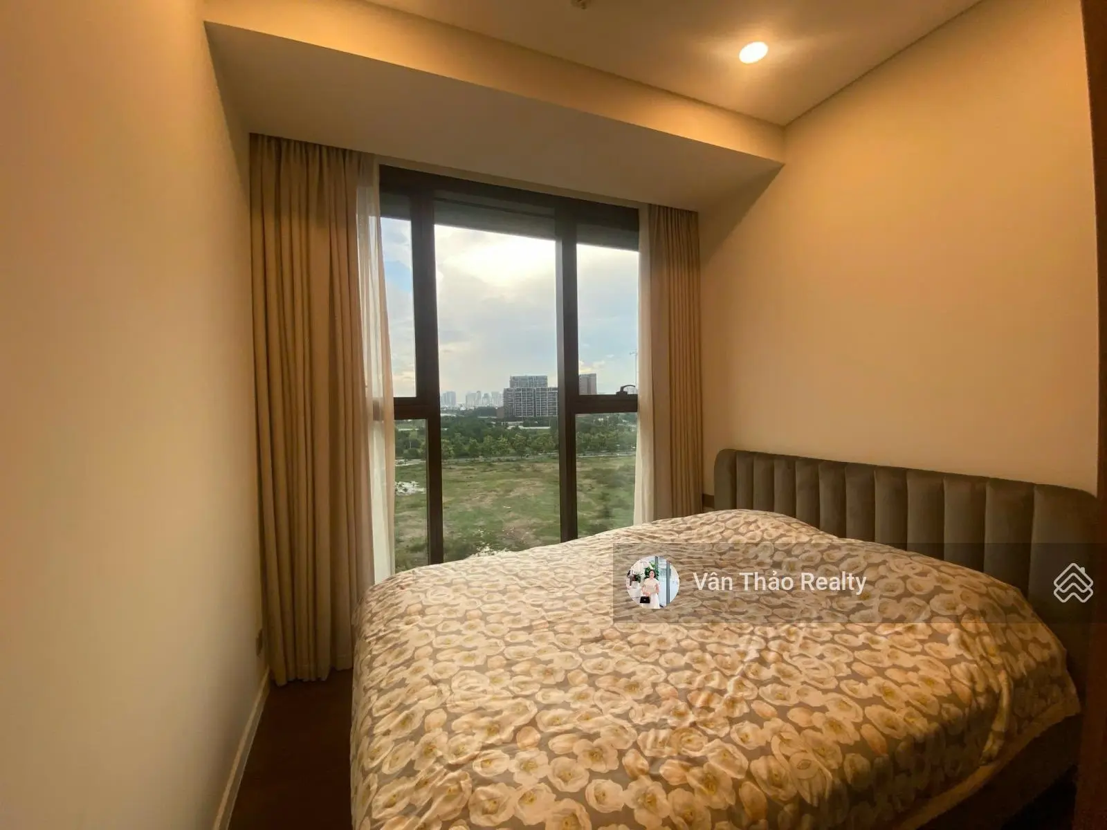 View trực diện sông + Landmark 81 - Căn hộ 4PN Metropole Thu Thiem full nội thất - 2p di chuyển Q1