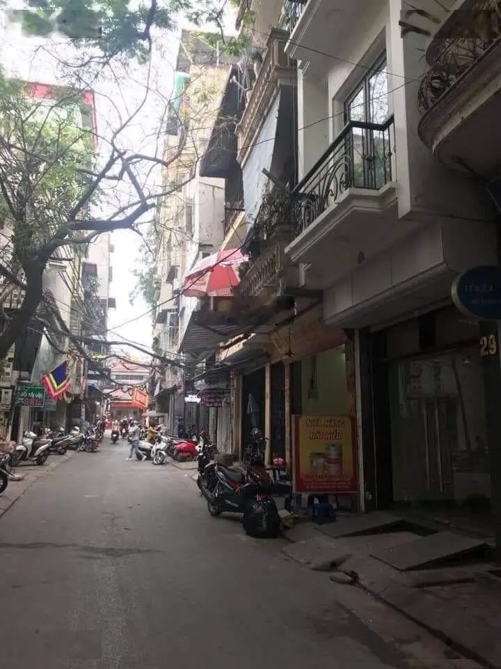 Bán CC mini ở La Thành, 350 triệu / m2, 118 m2, 21PN, 21WC, hàng HOT