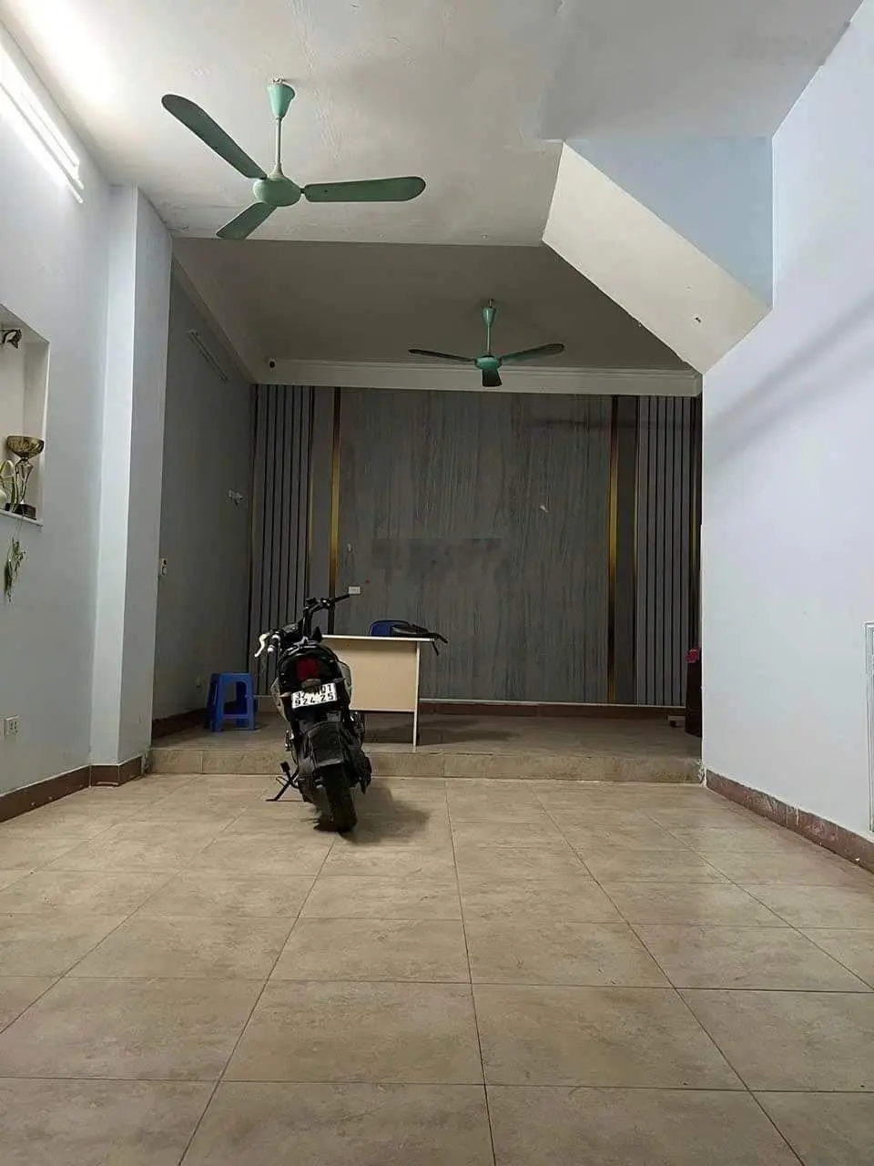 Bán gấp KDT Đại Kim Hoàng Mai 55m2 2 thoáng gara kinh doanh 5 tầng MT 5m chỉ 17.5 tỷ