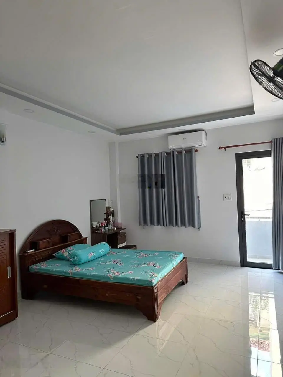 Nhà 2 MT hẻm trước sau Tây Thạnh, Tân Phú, giá chỉ 5 tỷ 600 còn thương lượng. LH 0906 435 ***