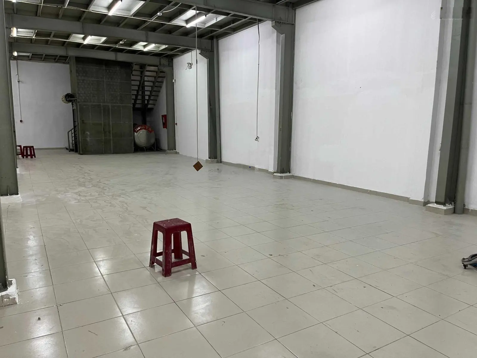 Chính chủ cần bán gấp nhà xưởng hẻm 879 Hương Lộ 2