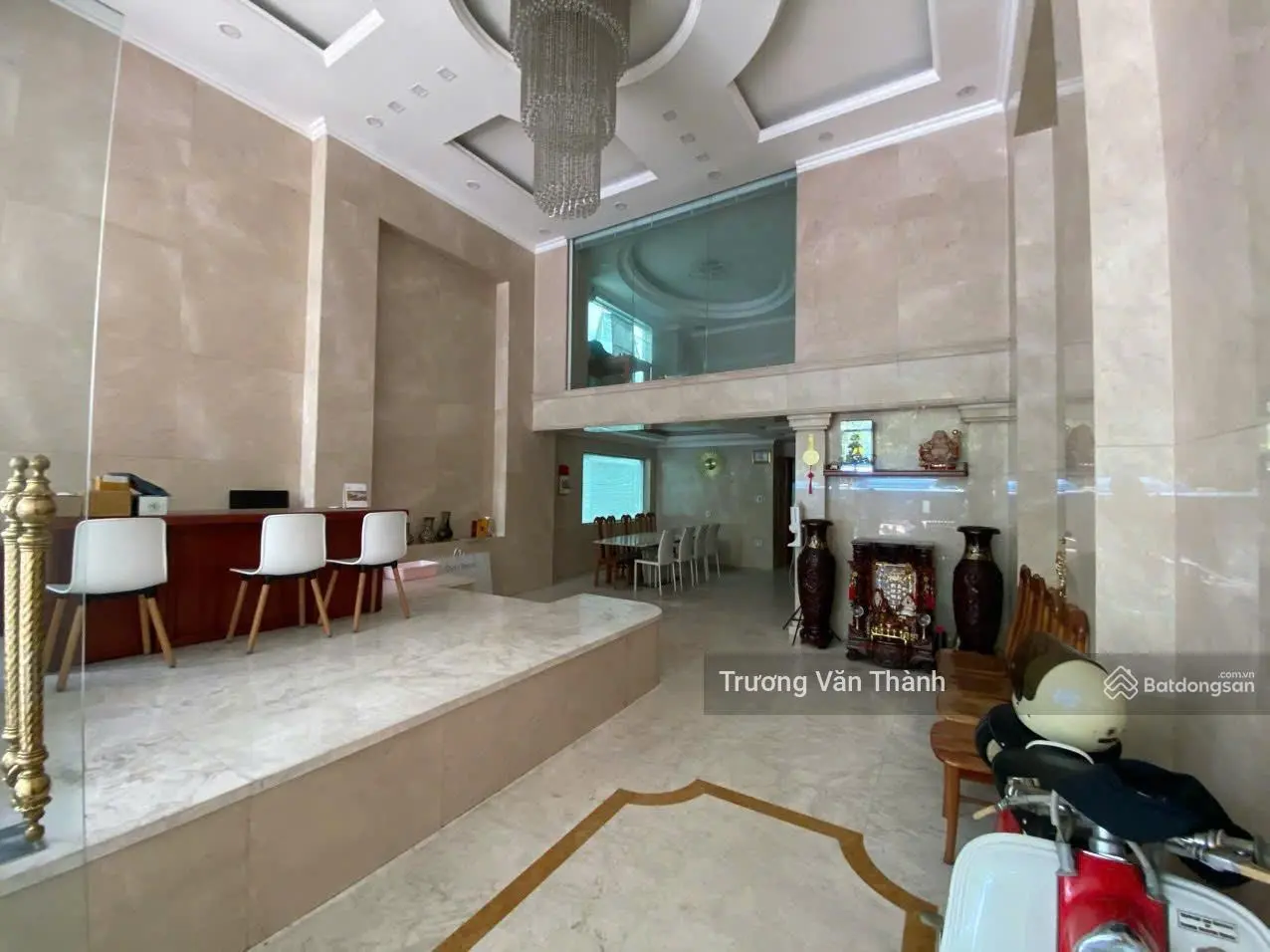 Bán Tòa Nhà Văn Phòng Mặt Tiền Nguyễn Thị Minh Khai Q.3 1 Hầm 9 Tầng Vỉa Hè 10m