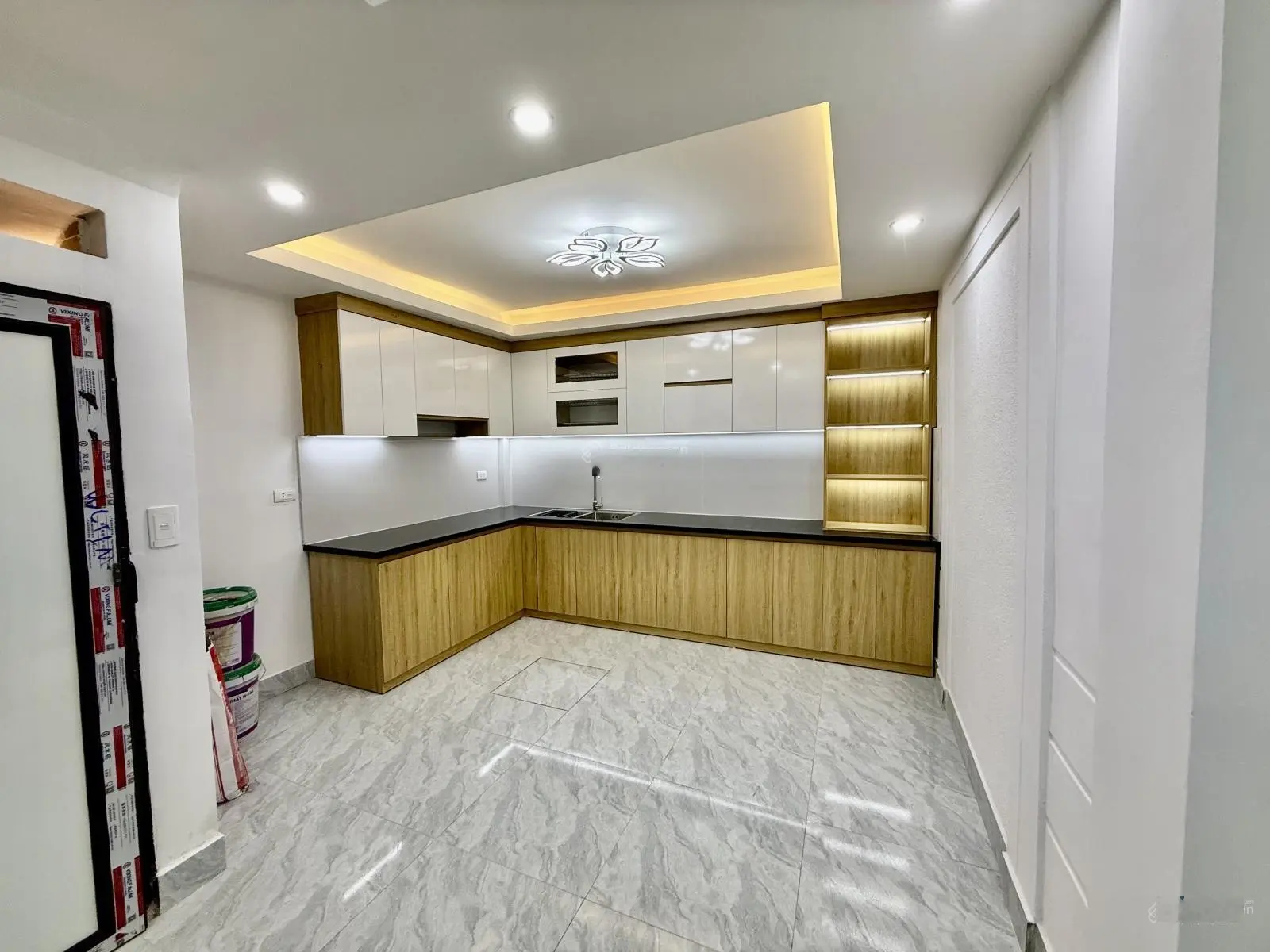 Chính chủ bán nhanh nhà đẹp Bằng Liệt Linh Đàm 38M-5 tầng - giá 6.85 tỷ , gần ô tô, kinh doanh onl