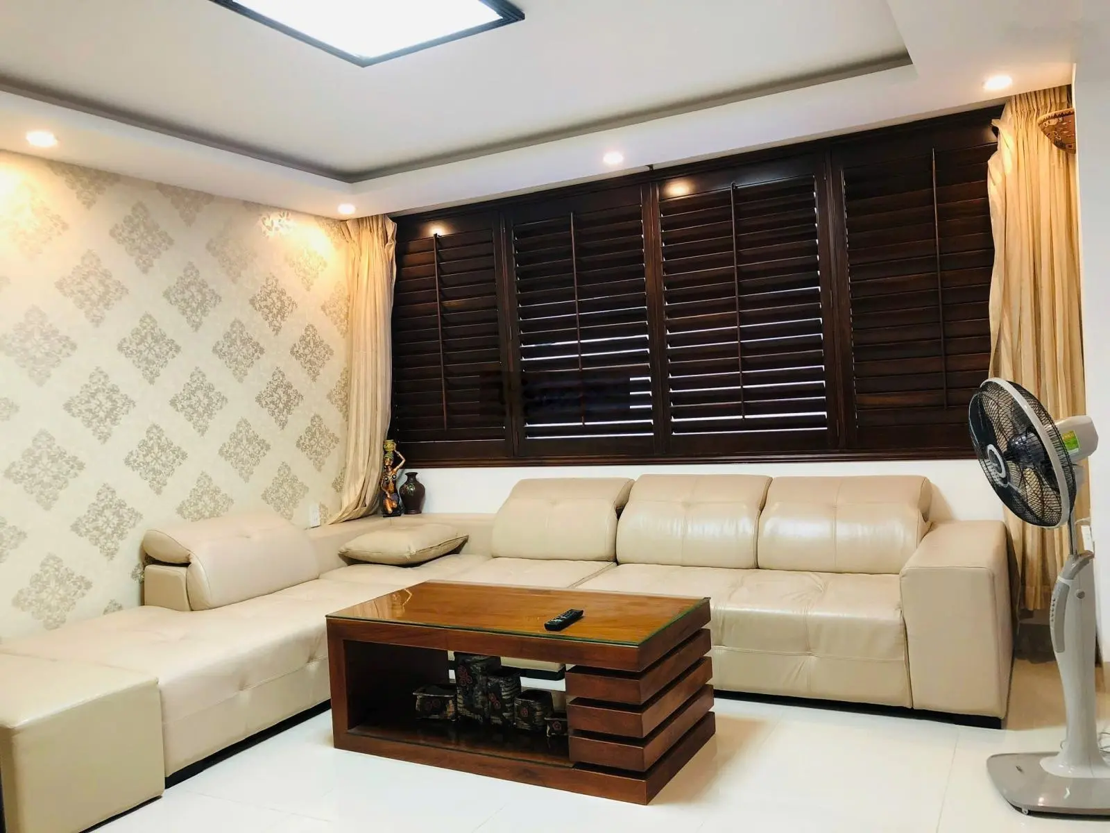 Nhà 4 Tầng, 2 Mặt Tiền Trần Nguyên Hãn và Định Cư, Phường Tân Lập, Gần Biển giá rê