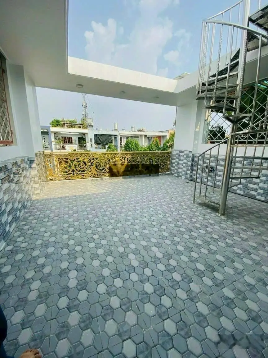Chính chủ một đời chưa qua đầu tư hẻm xe hơi cách Huỳnh Tấn Phát 100m 2 mặt tiền hẻm chủ ngộp