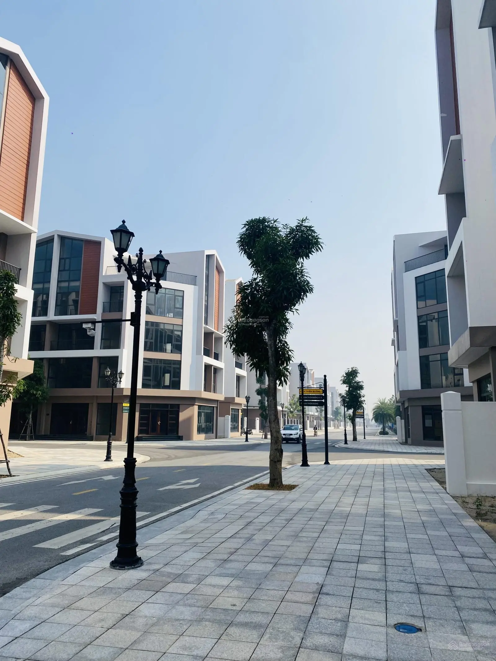 Căn góc duy nhất tại Ánh Dương mời ra hàng đẹp không tì vết duy nhất và duy nhất