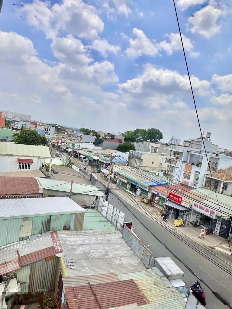 Nhỉnh 8 tỷ - Nhà 4 tầng - MT đường Bình Chiểu - Thủ Đức