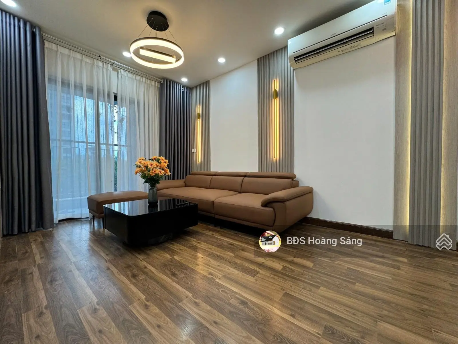 Chính chủ bán căn 3 ngủ 122m2 Thống Nhất Complex, Ban công ĐN, sổ đỏ, 8.850 tỷ, LH 0936 218 ***