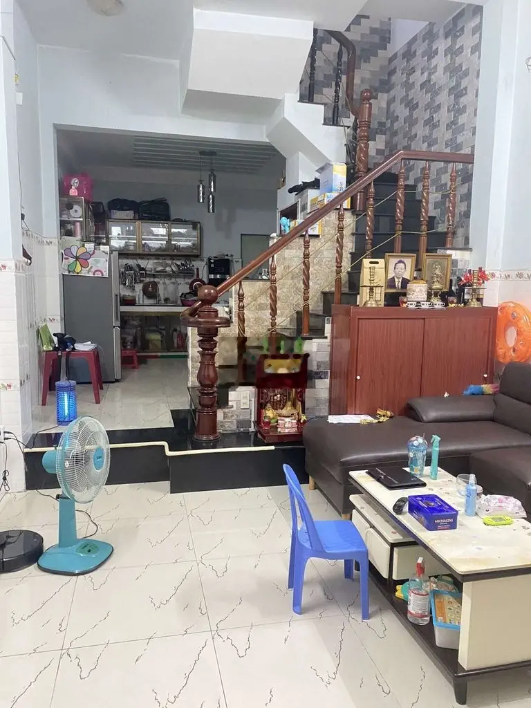 Bán nhà 52m2 shr mới đẹp hẻm 187 Mễ Cốc P15 Q8 gần phà Gạch Cát