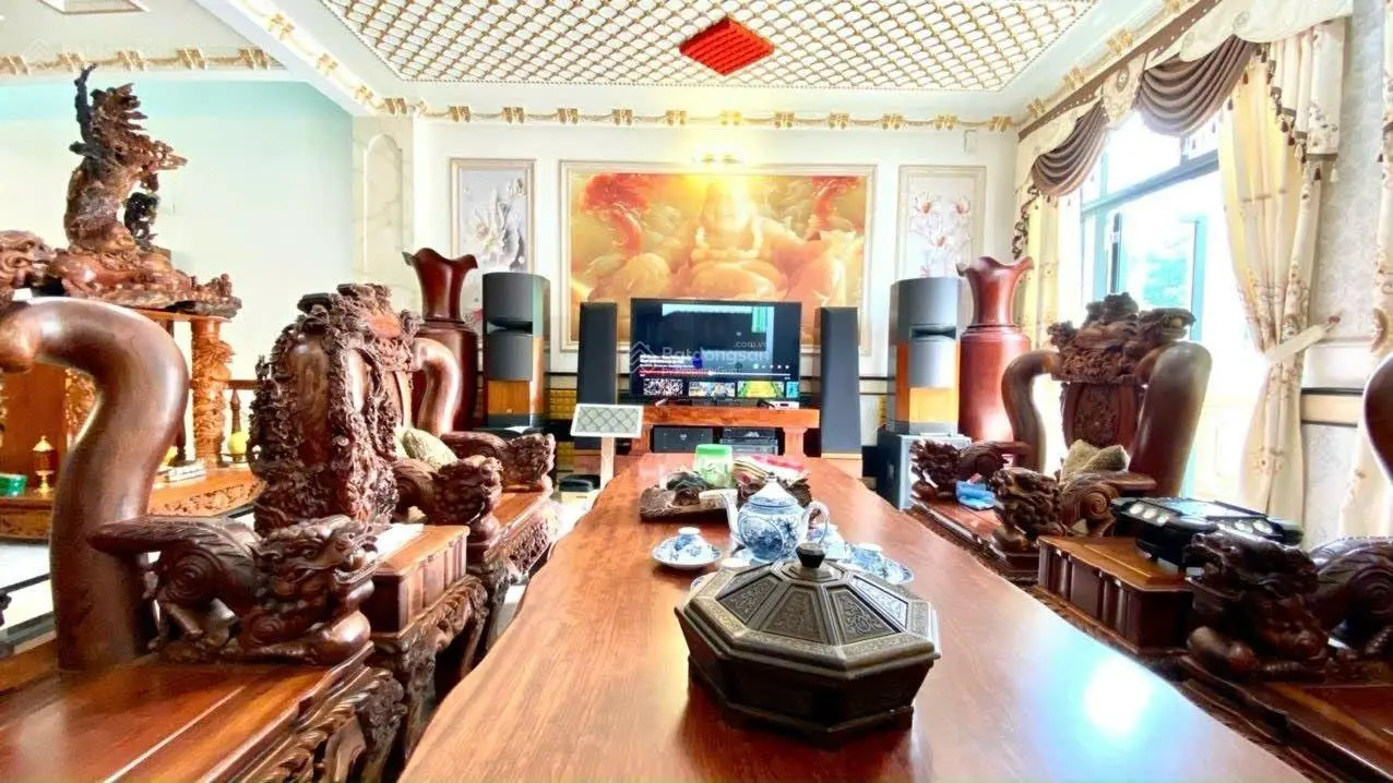 Biệt thự tân cổ điển gần chợ Dĩ An 1 và làng đại học quốc gia p. Đông Hòa BigC Go Tp. Dĩ An