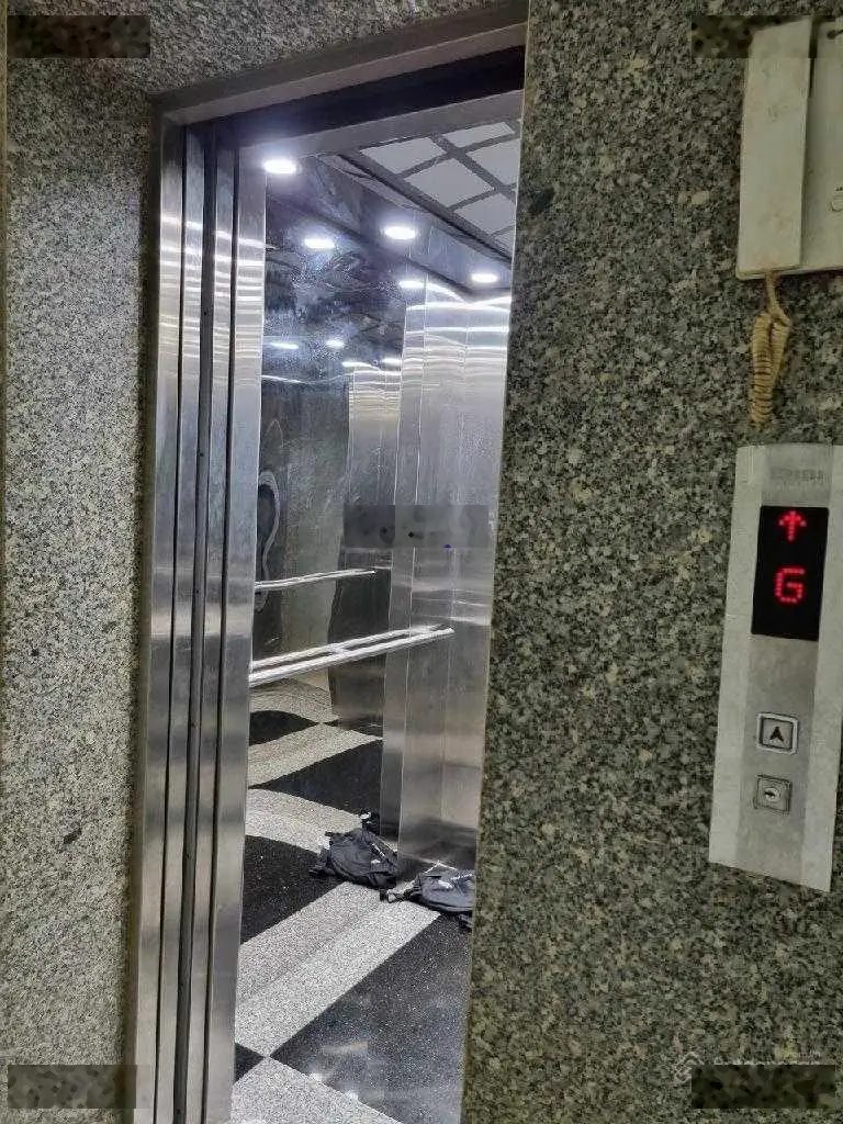 [ 4,9 x30 ] NHÀ MẶT TIỀN LÝ CHIÊU HOÀNG QUẬN 6_ XÂY 5 TẦNG + THANG MÁY _GIÁ NHĨNH 30 TỶ