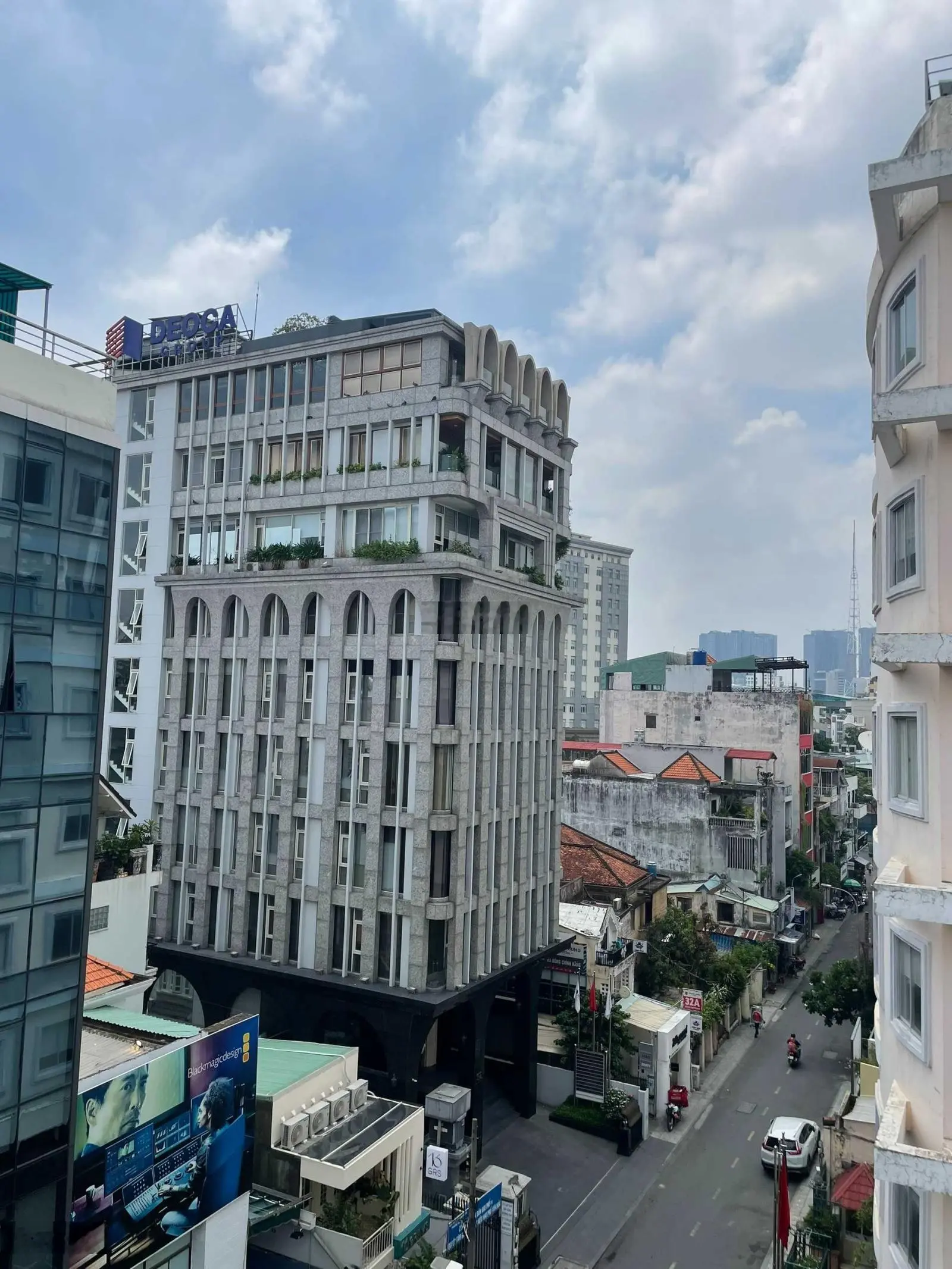 Giảm còn 22 tỷ (100%) cần bán căn nhà MT đường Thạch Thị Thanh, Q1, nhà 4 tầng - 50m2 - HĐT 87tr