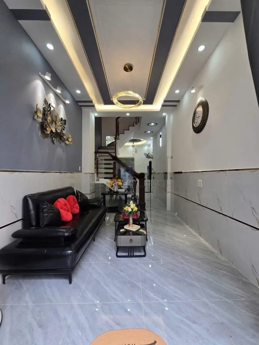 Nhà đẹp Gò Vấp 3 lầu giá còn thương lượng