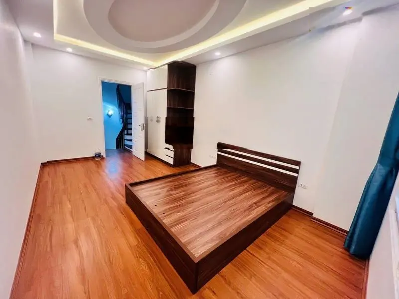 **cần bán nhà 5t đẹp lung linh - trần quốc vượng - gần ga tàu điện - tt cầu giấy - khu vip hiếm