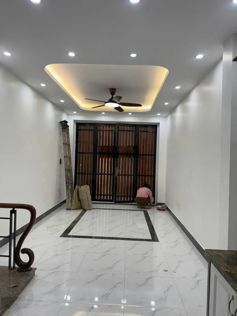Bán nhà dân xây kiên cố 33m2 x 5 tầng full nội thất tại trung tâm quận Nam Từ Liêm giá chỉ 5,5 tỷ