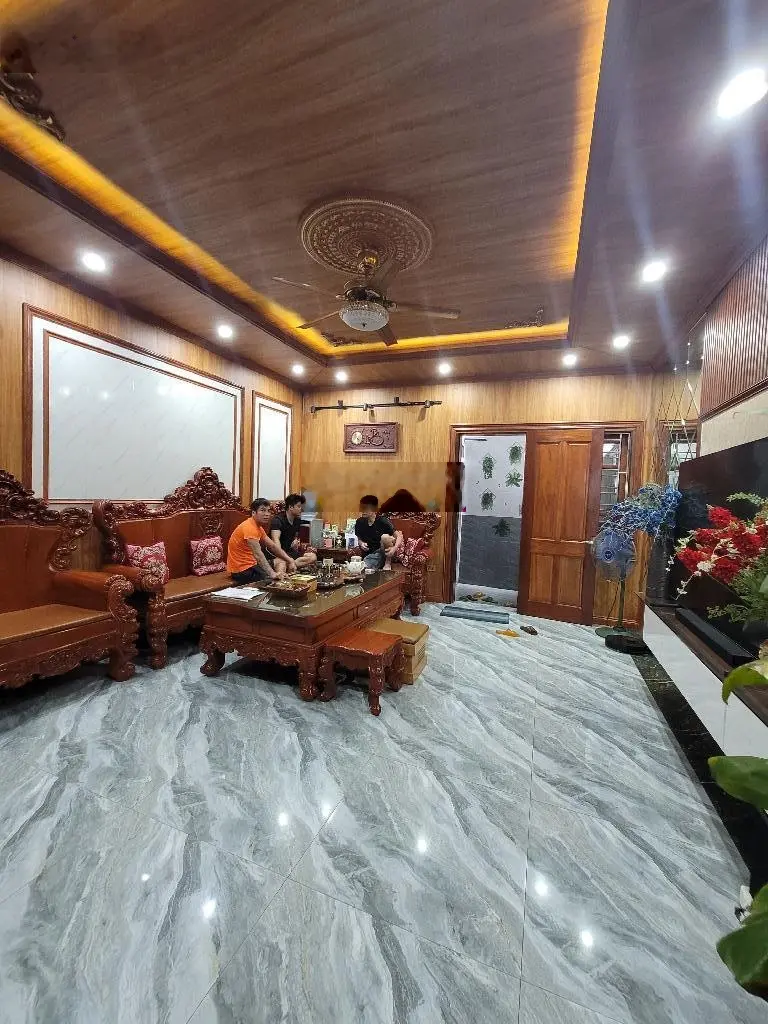 Bán nhà siêu đẹp Nam Sơn ,Lại Đà 86m2. Mt 5m . 5tầng .Hàng xóm Vinhome cổ loa .
