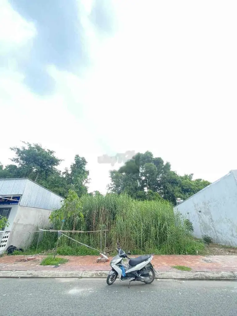 GIẢM GIÁ BÁN GẤP NỀN ĐS 1 HỒNG PHÁT NGÃ 7