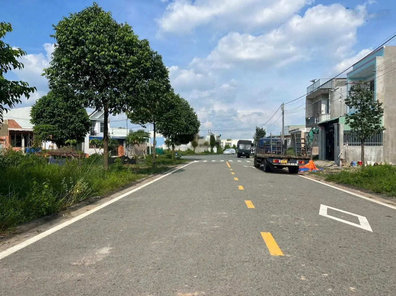 Cần tiền trang trải nên bán lô đất đường Hai Tháng Chín, Mỹ Phước 3, Bến Cát 100m2, SHR