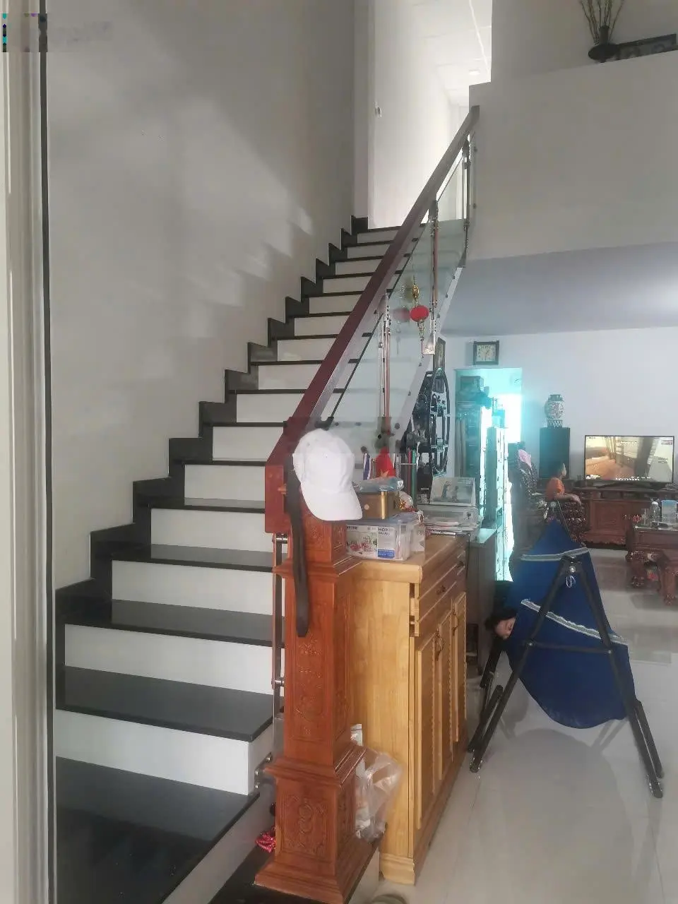 Bán nhà 1 trệt 1 lửng đường số 4 Nguyễn Xiển, P Long Thạnh Mỹ. Ngay sát Vinhomes Q9