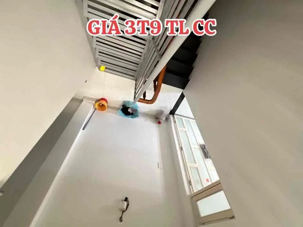 NHÀ ĐẸP Ở NGAY - 4 TẦNG HOÀNG CÔNG - NGAY GA METROL - 50M2 - GIÁ 3T9TL