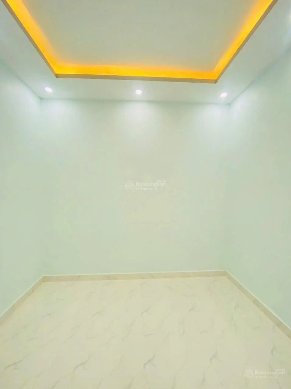 Cần bán gấp nhà do chủ đi định cư nước ngoài trong tuần này ngay Đinh Đức Thiện nhà 82m2 sổ sẵn