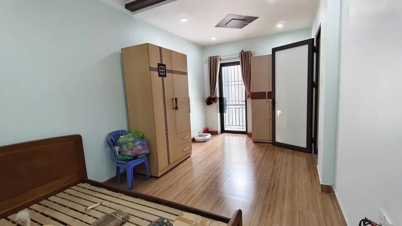 Chính chủ bán nhà đẹp 4 tầng mái bằng, đường Dân Lập