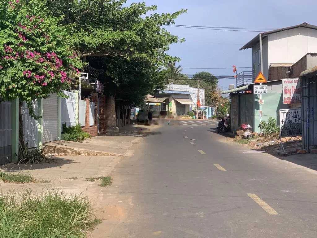Cần ra lô đất 1.400m2 ở Hoà Long gần đường Hương Lộ 2 to BR_VT