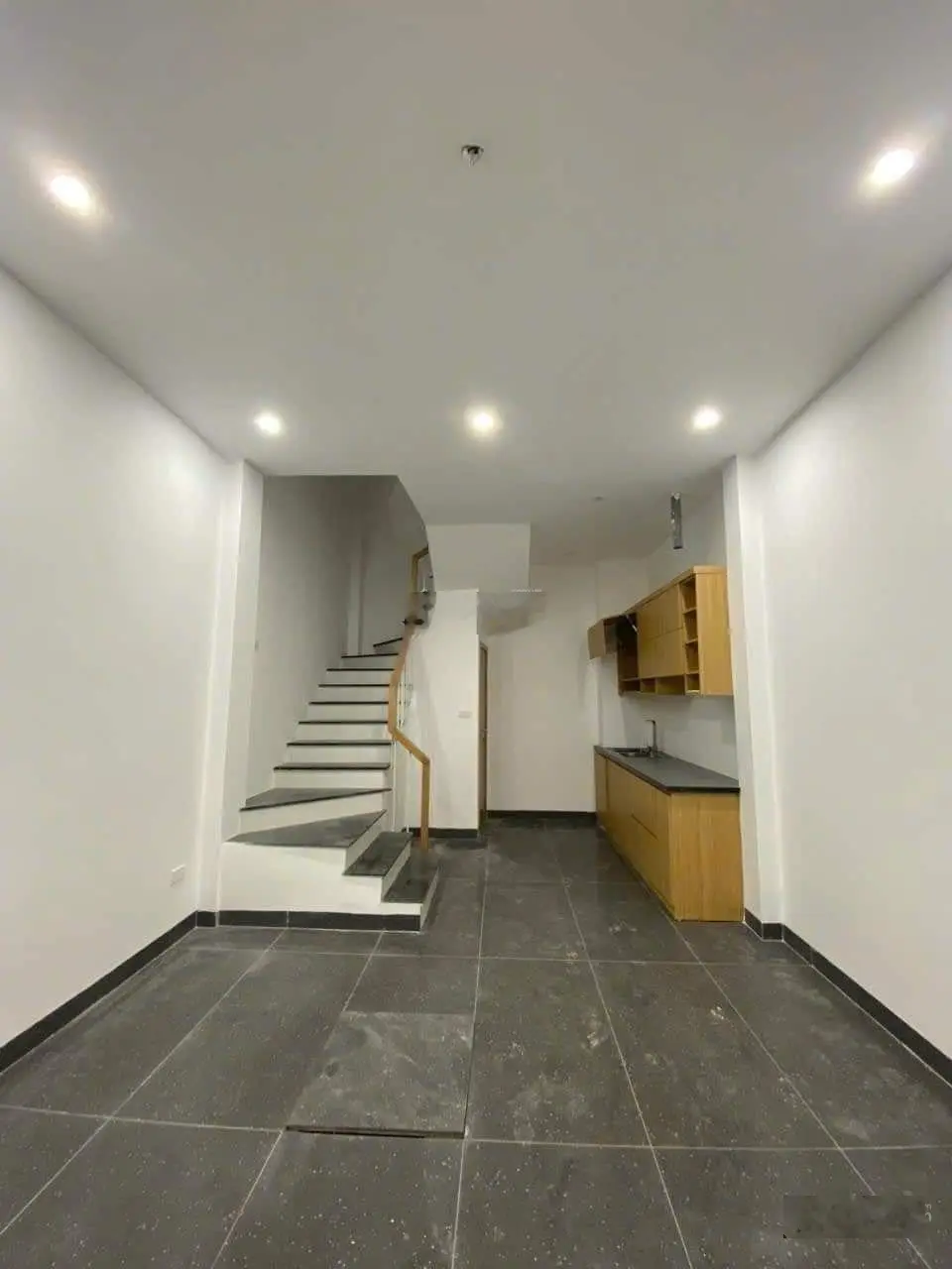 Bán căn nhà mới xây 30m2x4T, trạm bơm Yên Nghĩa, 5 phút ra Penika Tô Hữu
