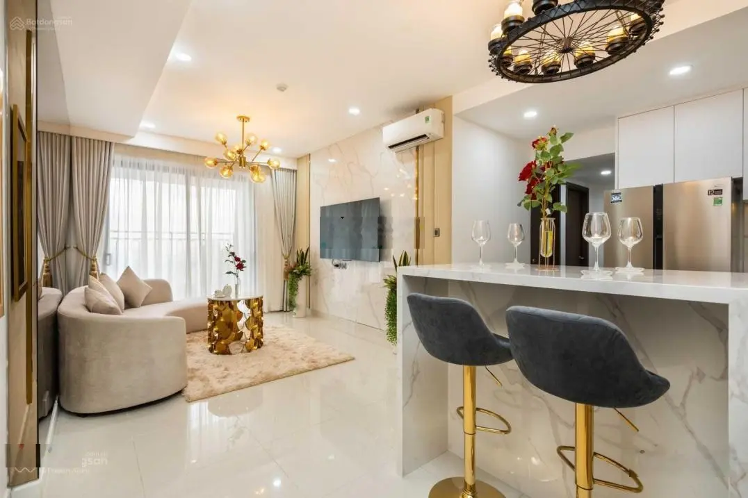 Cần bán căn hộ chung cư Icon 56, 90m2, 3PN, Q. 4, giá: 5.4 tỷ, LH: 0903 077 ***. Được