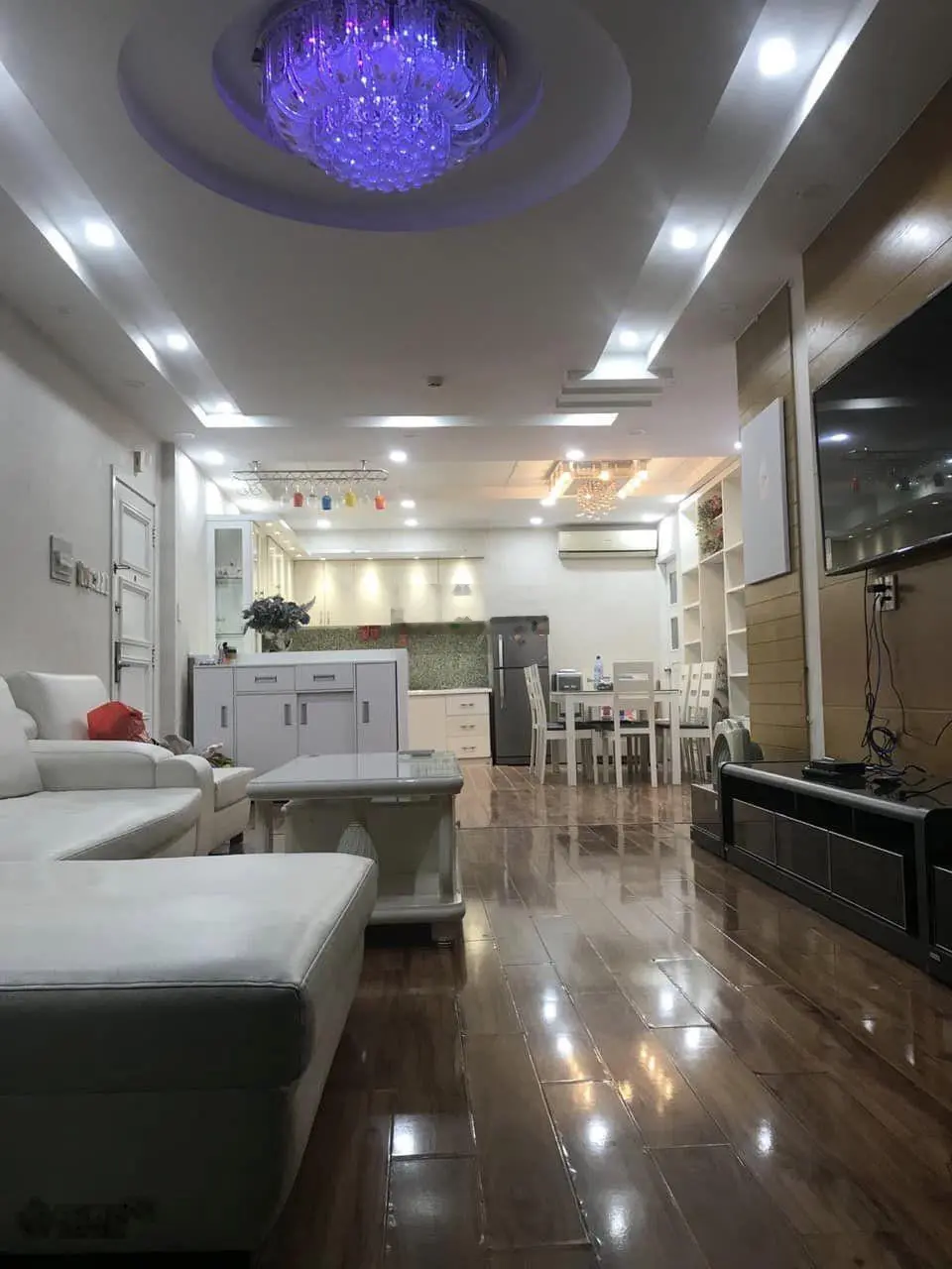 Chuyển nhượng CH Saigon Gateway 2PN 2WC nhà mới tinh, nhận nhà liền có sổ hồng