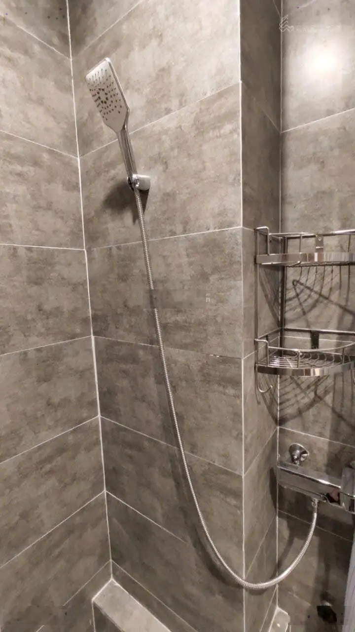 Bán toà căn hộ 5 tầng Hồ Trung Lượng đường 7,5m đảo 2 Hoà Xuân Đà Nẵng giá rẻ