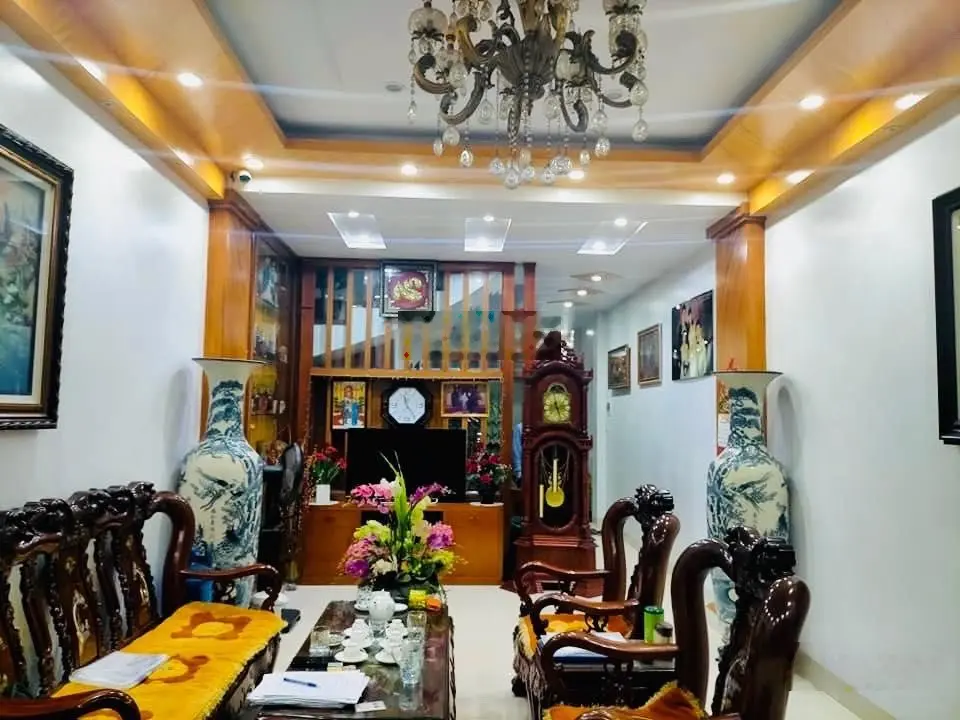 Bán Nhanh Nhà Trích Sài 55m-Mt5m , Ngõ Thông , Kinh Doanh , Ô Tô Đỗ, Gần Hồ Tây , Ở Ngay