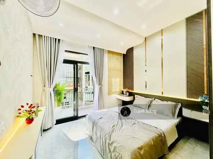 Chính chủ bán gấp nhà Quốc Lộ 13 cũ,P.Hiệp Bình Phước, Tp.Thủ Đức. Giá chưa đến 3 tỷ.