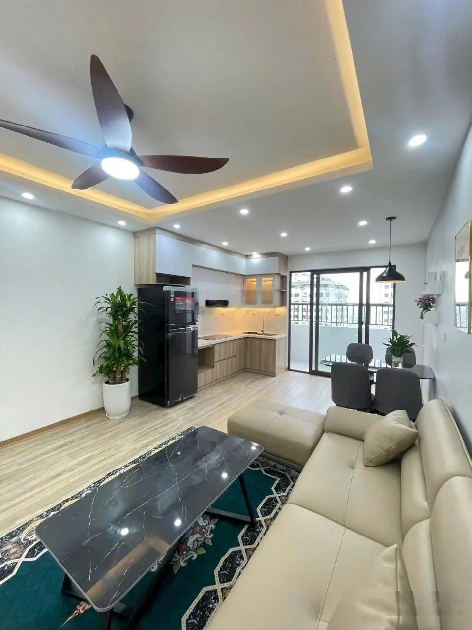 Bán căn 76m2, 3 ngủ &2VS. HH2C, Linh Đàm Hoàng Mai. LH: 0966 455 *** em Thuỷ