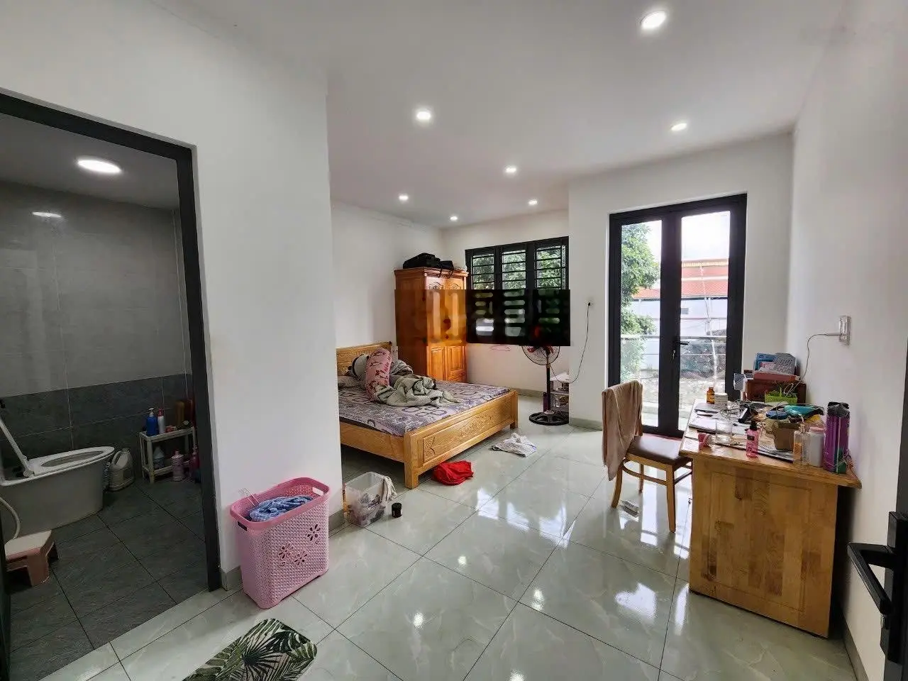 Nhà 1 trệt 2 lầu 82,6m2 3,6 tỷ TL hoàn công cách đường Thuận Giao 24 chỉ 30m, P. Thuận Giao