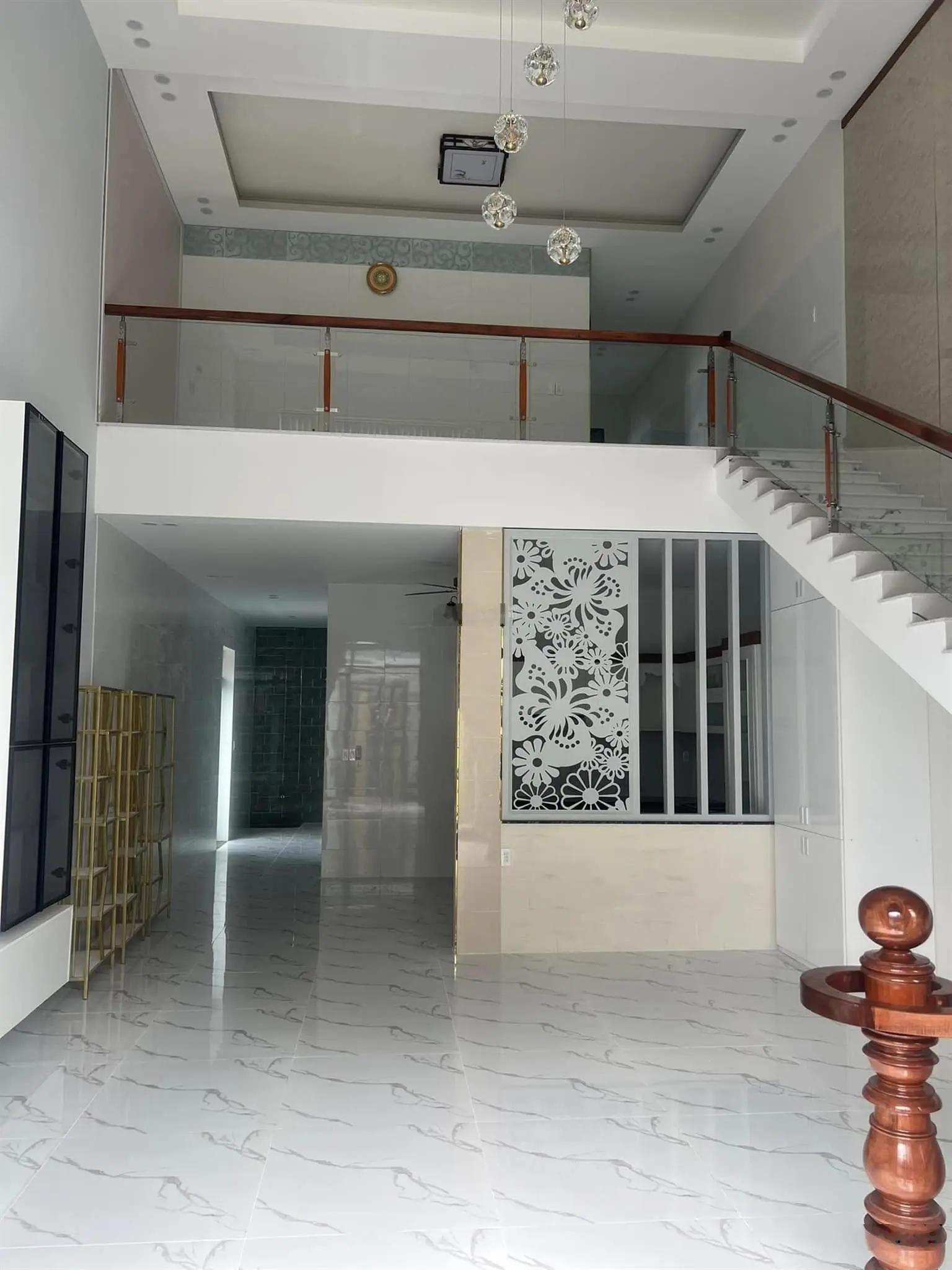Bán lại căn nhà mới xây Phạm Ngọc Thạch, thị trấn Đạ Tẻh.