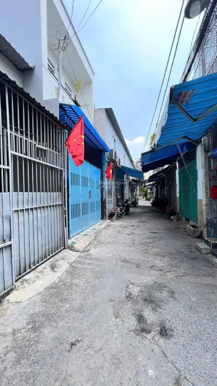 Nhà 1/ đường trần thánh tông, 2,5 tầng, hẻm xe hơi, gần chợ phạm văn bạch