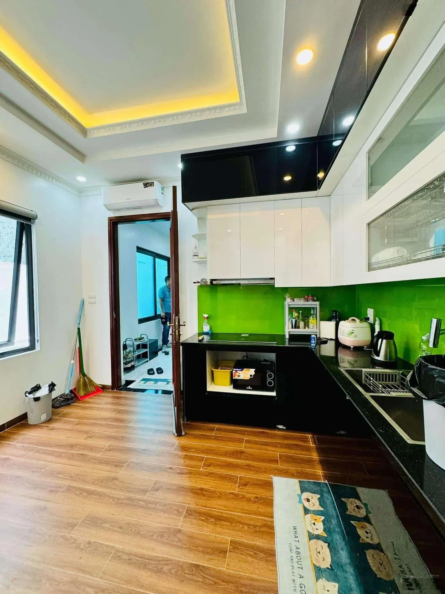 Bán nhà Đường Vũ Tông Phan Thanh Xuân Ngõ ba gác 20M Ra Ô Tô Tránh Lô góc 41m2 6 Tầng Thang máy