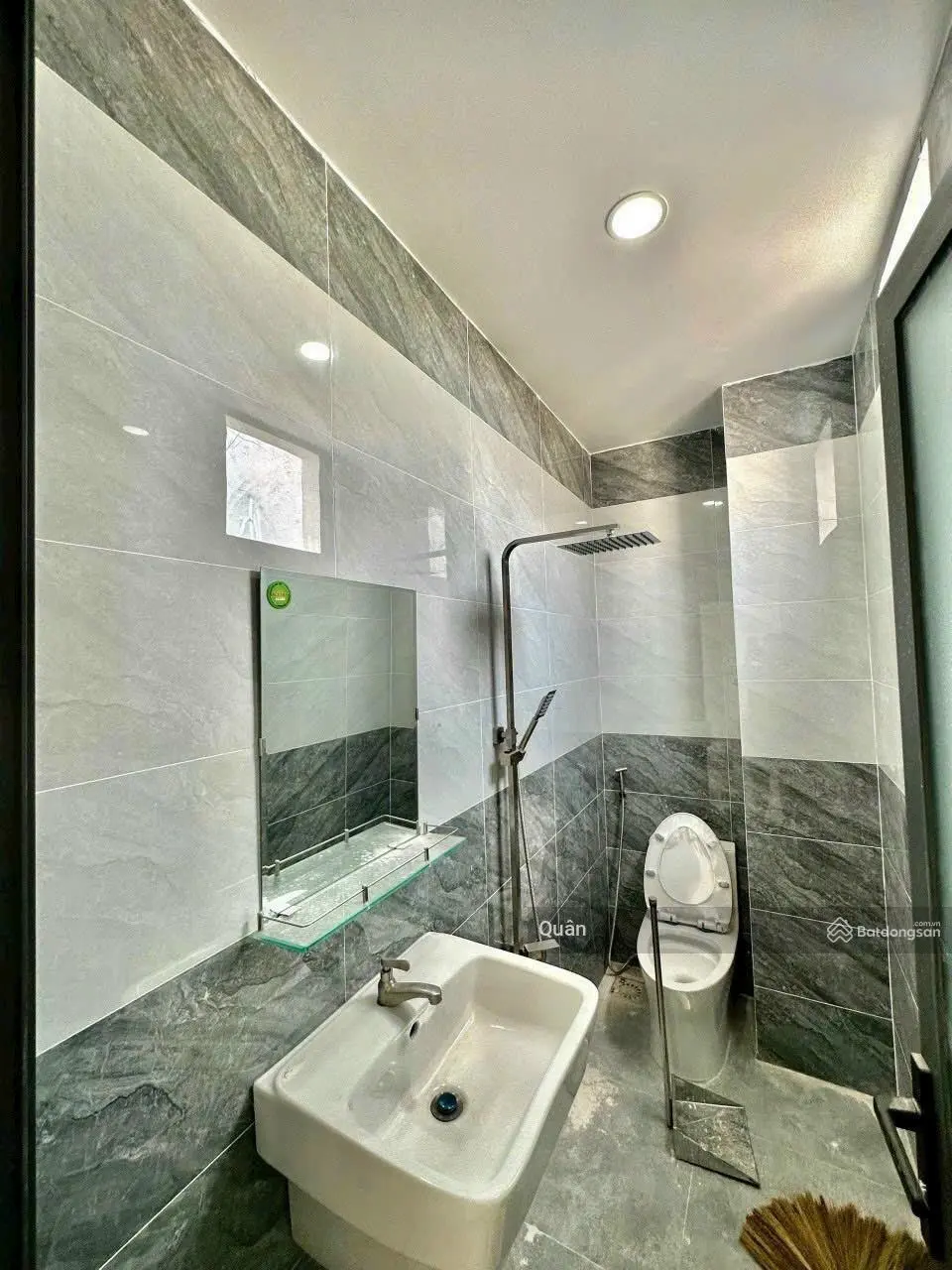 Giảm 500tr Bán Gấp Nhà 1 trệt 1 lửng 3 lầu hoàn công xây dựng, Gần trường tiểu học Tam Hòa