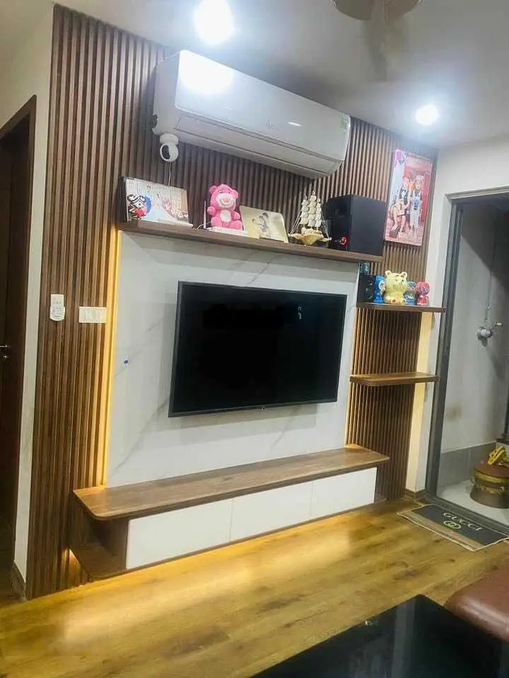 Bán căn 2 ngủ 2 vệ sinh 70m2 rẻ nhất tòa