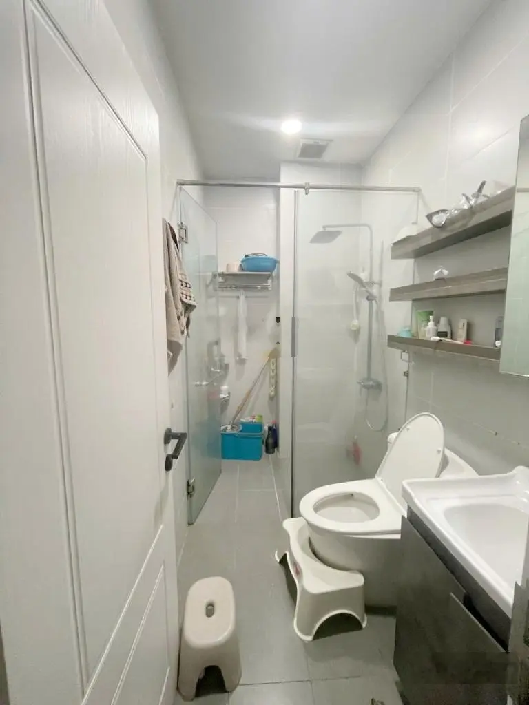Nhà măt tiền Nguyễn Trãi 2 chiều, phường 2, Quận 5 cần bán, giá chỉ 24 tỷ.