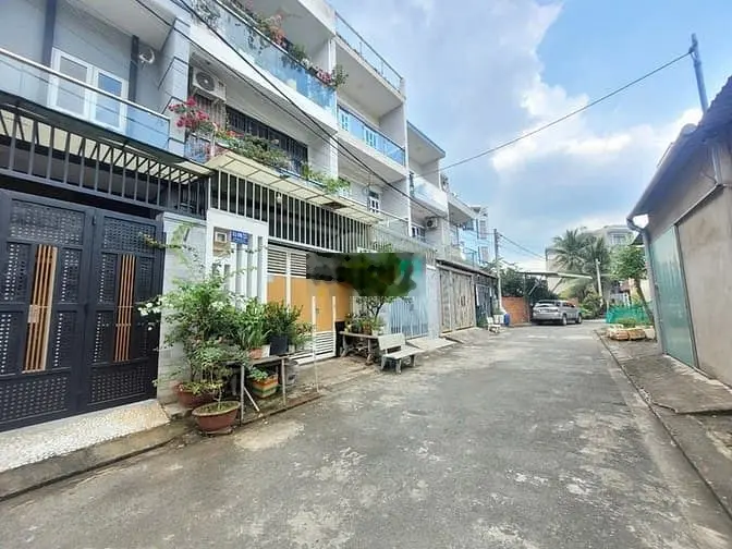 Bán nhà hẻm xe hơi 41 Gò Cát , Phú Hữu , Quận 9 . nhà 1 trệt 2 lầu