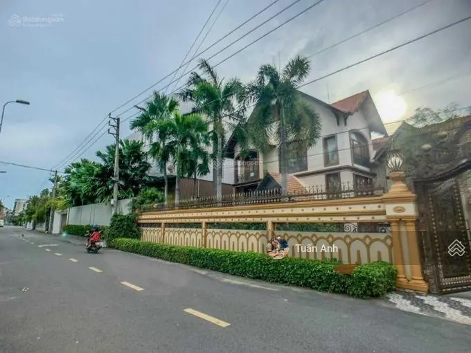 Siêu phẩm! MT đường số 34 - AK - quận 2 (14 x 15m) H + 3 tầng - Giá chỉ 33 tỷ - Ngay Trần Não