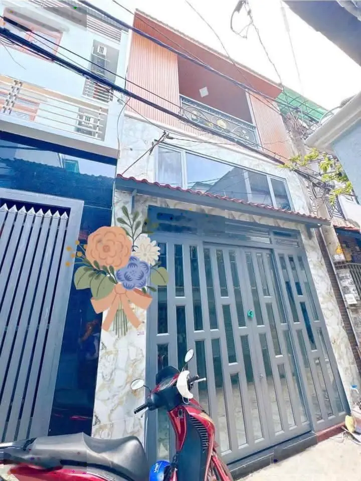 Chính chủ bán nhà mới keng Đường Bạch Vân - Phường 5 - Quận 5. Giá 3tỷ985/84,3m2. Gần chợ Hòa Bình