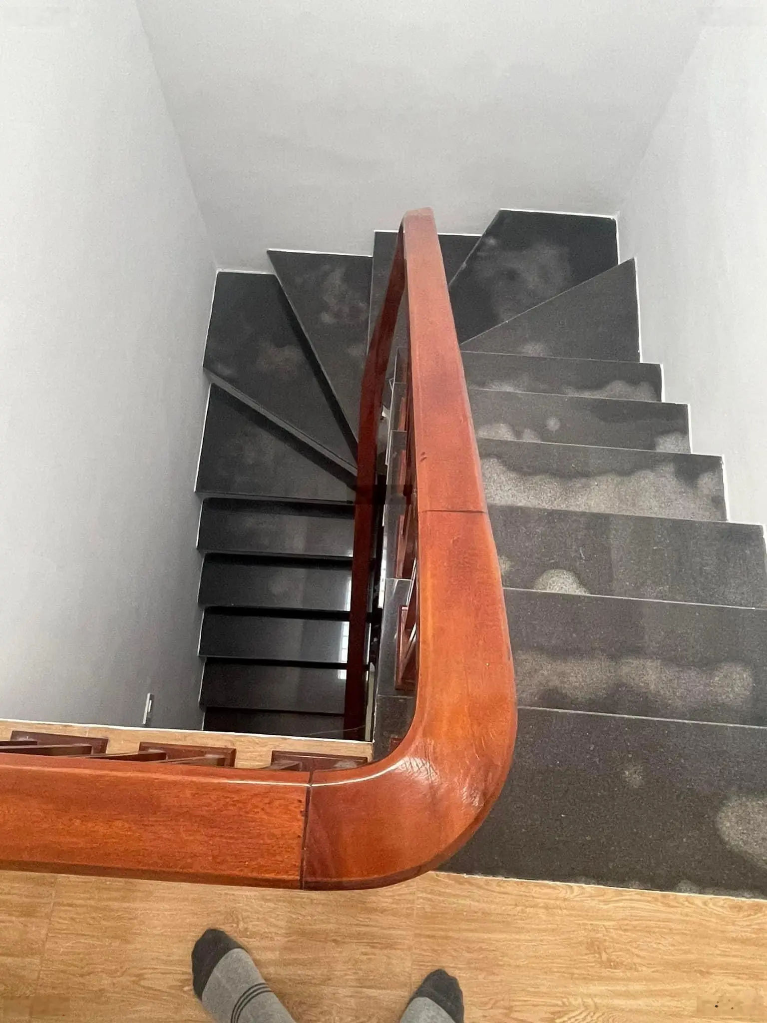 Định công thượng nhà mới fuul nội thất 36 m -5 tầng chỉ 6.5 tỷ