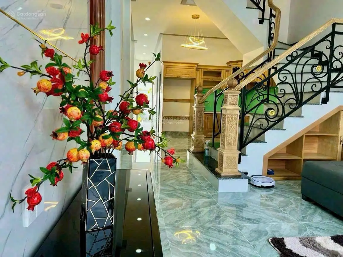 Bán nhà mới đẹp mới tinh 100% Thủ Dầu Một Bình Dương 120m2 gần TP Mới sát chợ Phú Mỹ