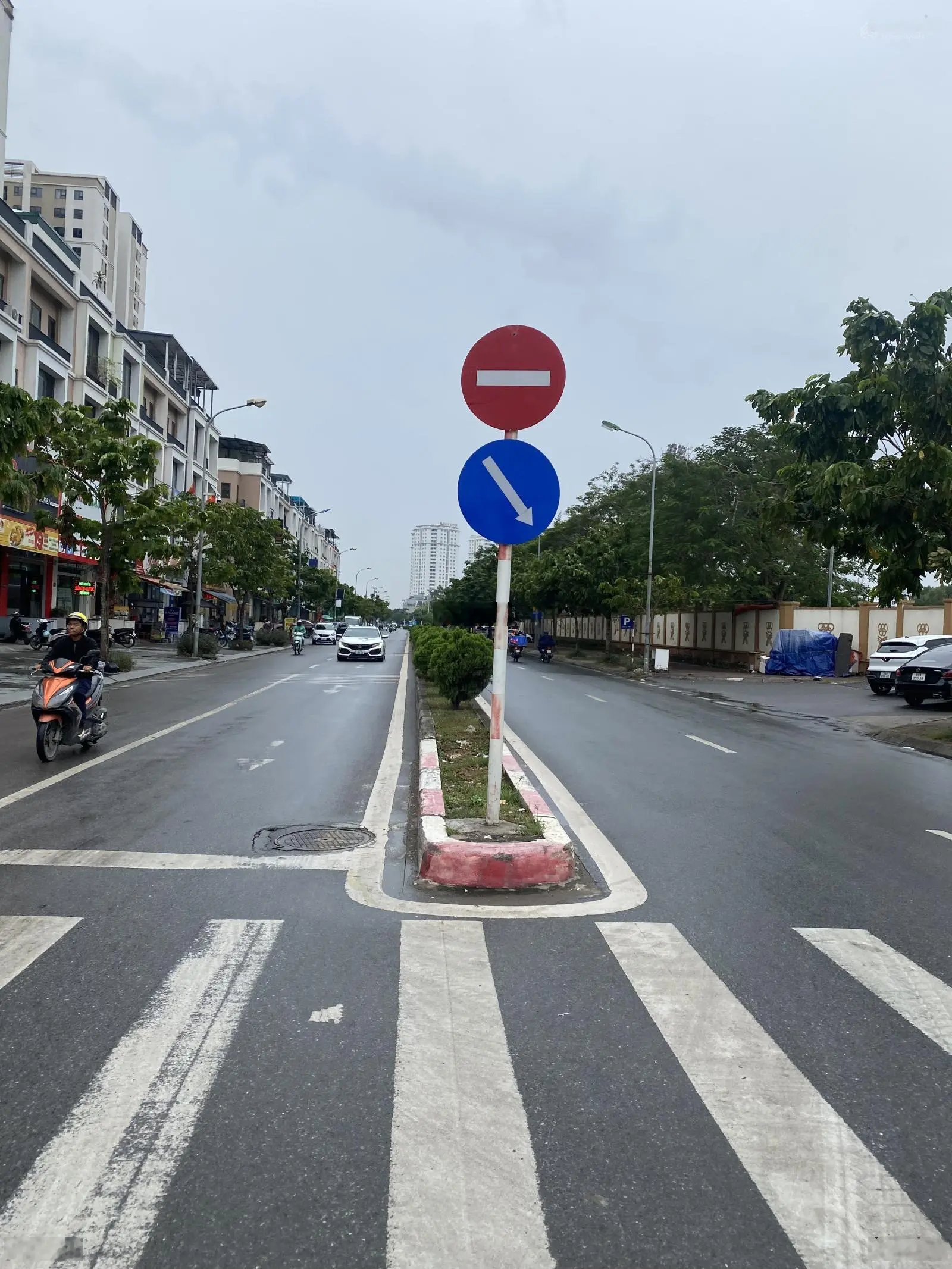 Cần bán biệt thự 14 tỷ VND tại ĐườngCần bán LIỀN KỀ 14 tỷ VND tại Đường Vũ Lăng, Thanh Trì, Hà Nội