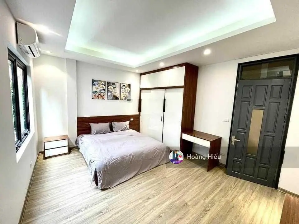 Cực hiếm, nhà mới Thanh Xuân, sát phố, phố kinh doanh, ngõ 3,5m, tặng nội thất mới xịn 46m2